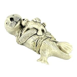 Cook Company Signed Sea Lion And Baby Sculpture Figurine